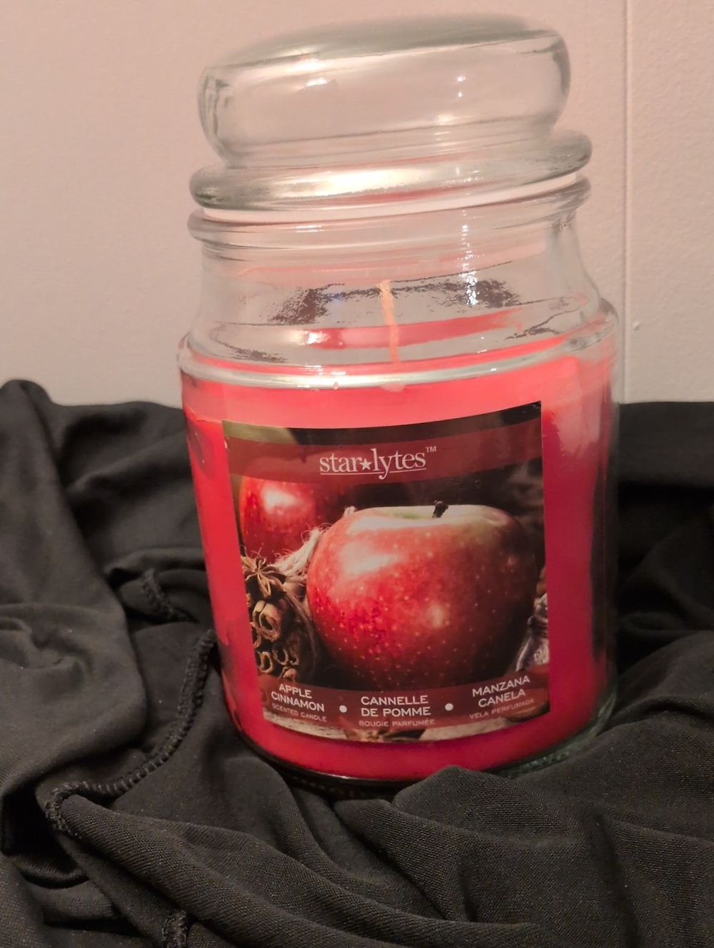 StarLytes Red Apple Cinnamon Scented Jar Candle